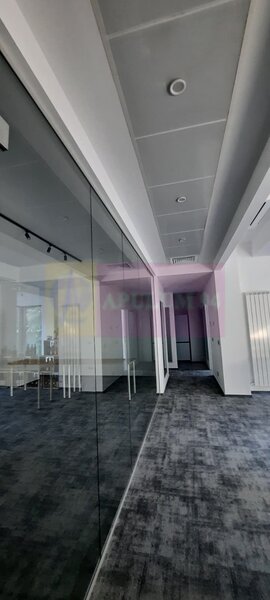 Inchiriere spatiu de birouri la mezanin/S+P+5 in zona Marriott